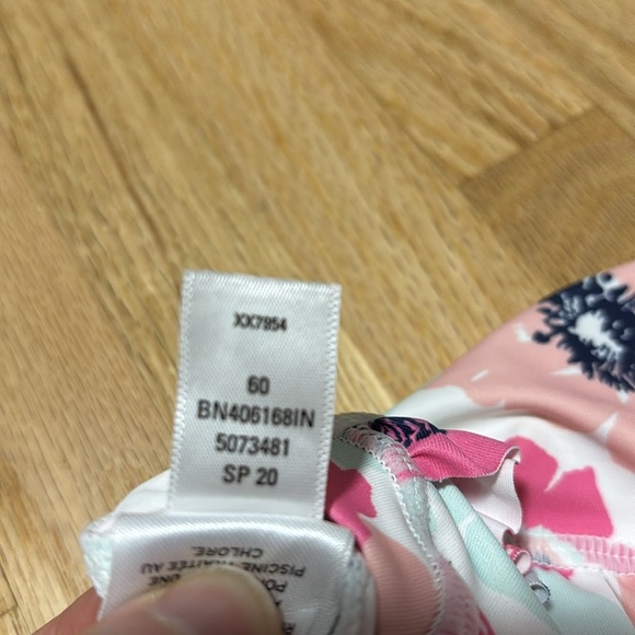 Tucker + Tate 24M Floral One Piece Multicolor Long Sleeve Swimwear - Picture 4 of 5